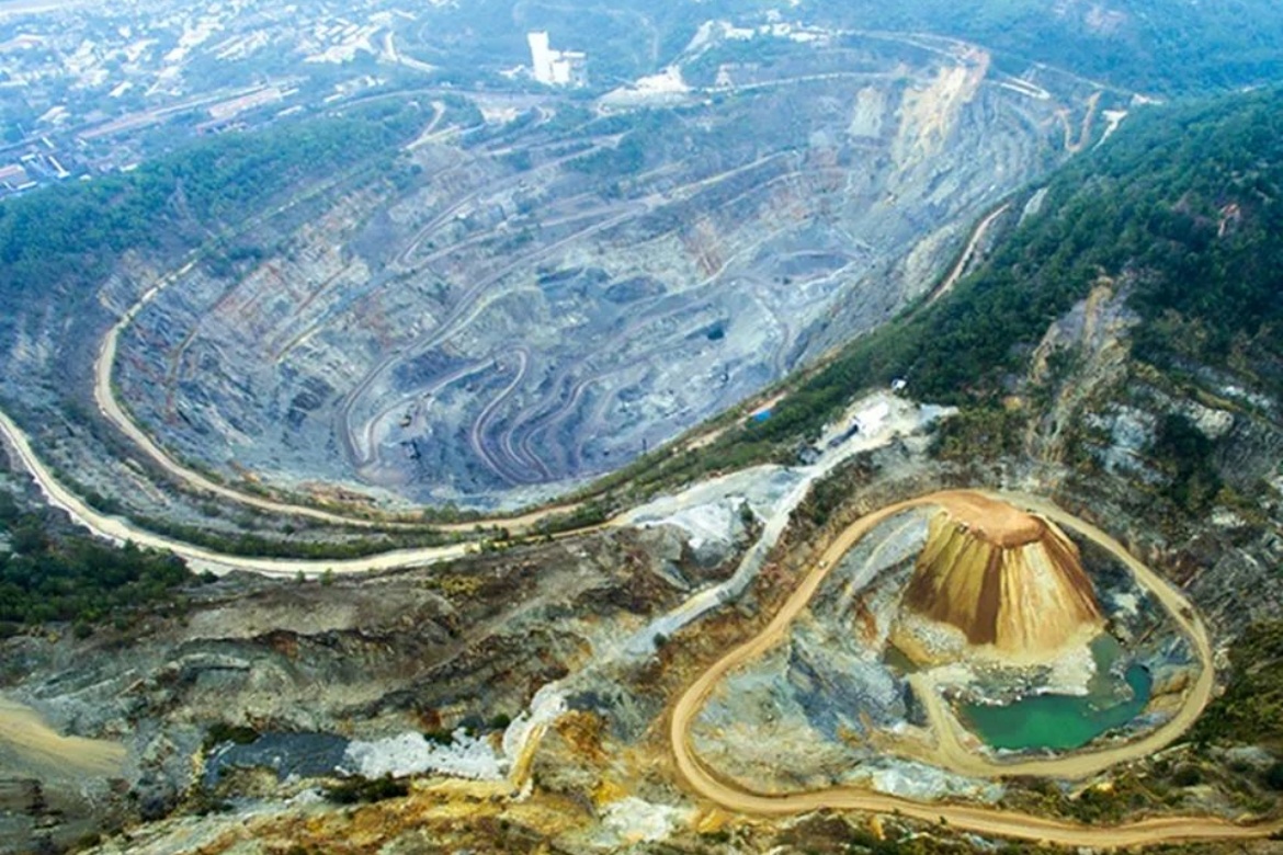 Shiliu Iron Mine